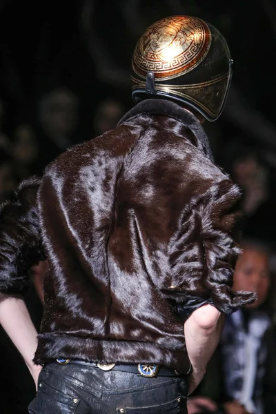Look 89